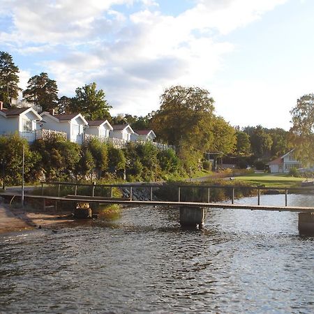 Anfasteröd Gårdsvik - Badstugorna Ljungskile Exteriör bild