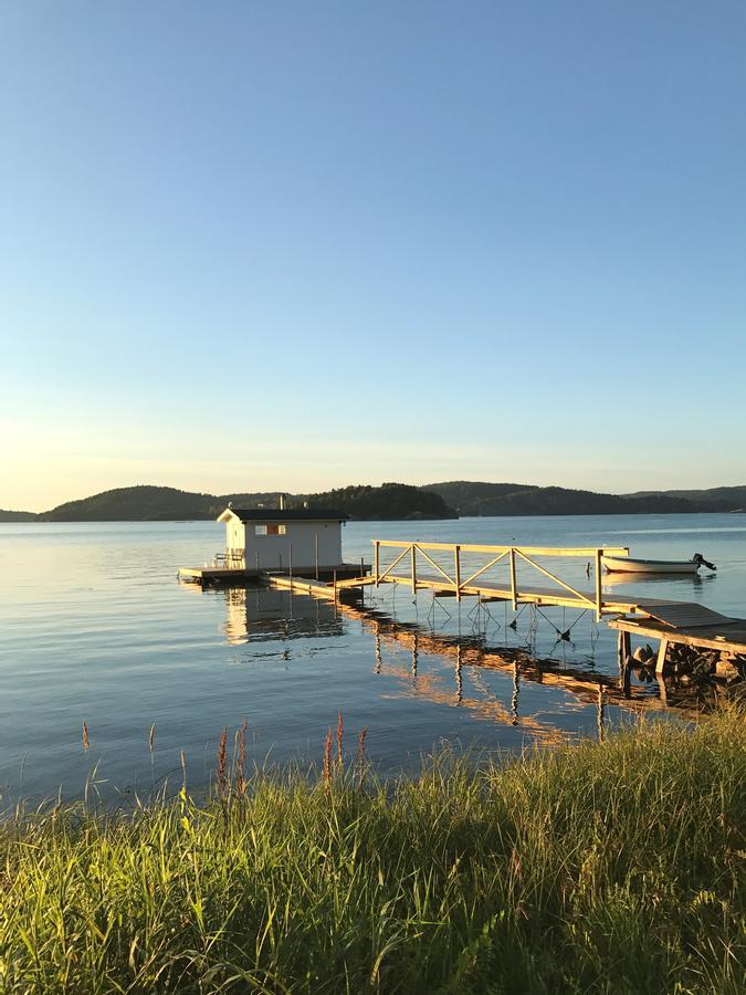 Anfasteröd Gårdsvik - Badstugorna Ljungskile Exteriör bild